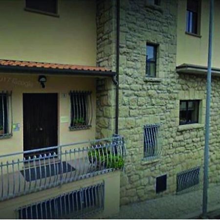 Stabat Mater Casa Di Preghiera Panzió Valdragone Kültér fotó